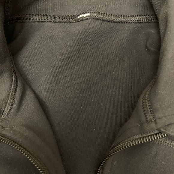 Lululemon In Stride Jacket - Picture 13 of 16